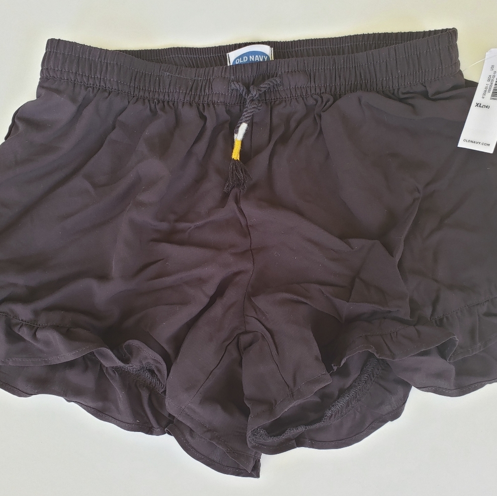 Old Navy Girls Black ruffled shorts Size XL/14 NWT